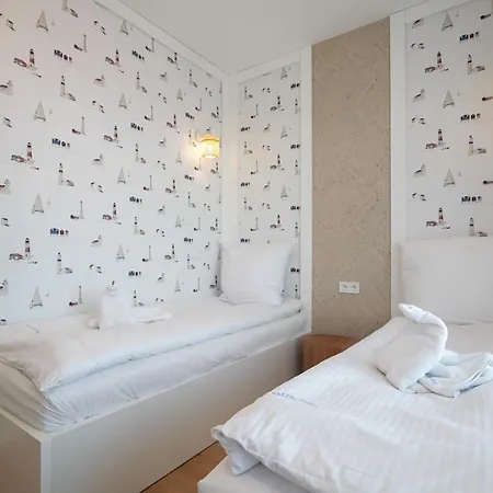 Euronia By Baltic Apartman *